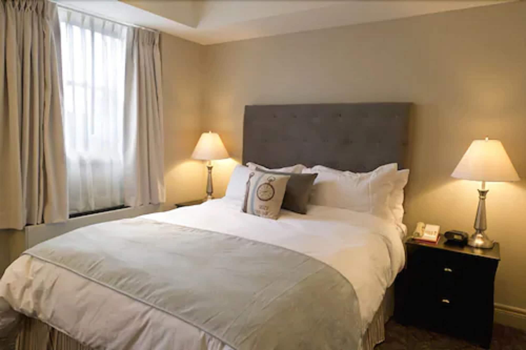 The Glenerin Inn Mississauga Ngoại thất bức ảnh