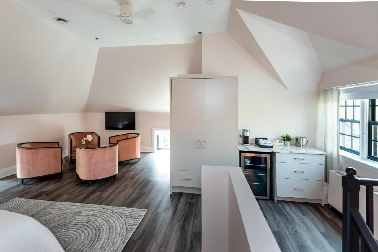 The Glenerin Inn Mississauga Ngoại thất bức ảnh
