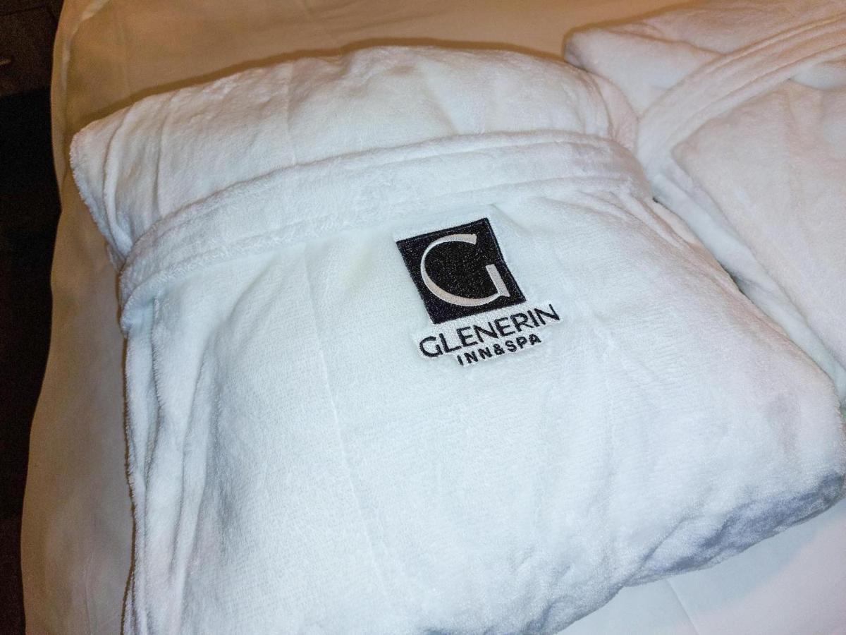 The Glenerin Inn Mississauga Ngoại thất bức ảnh