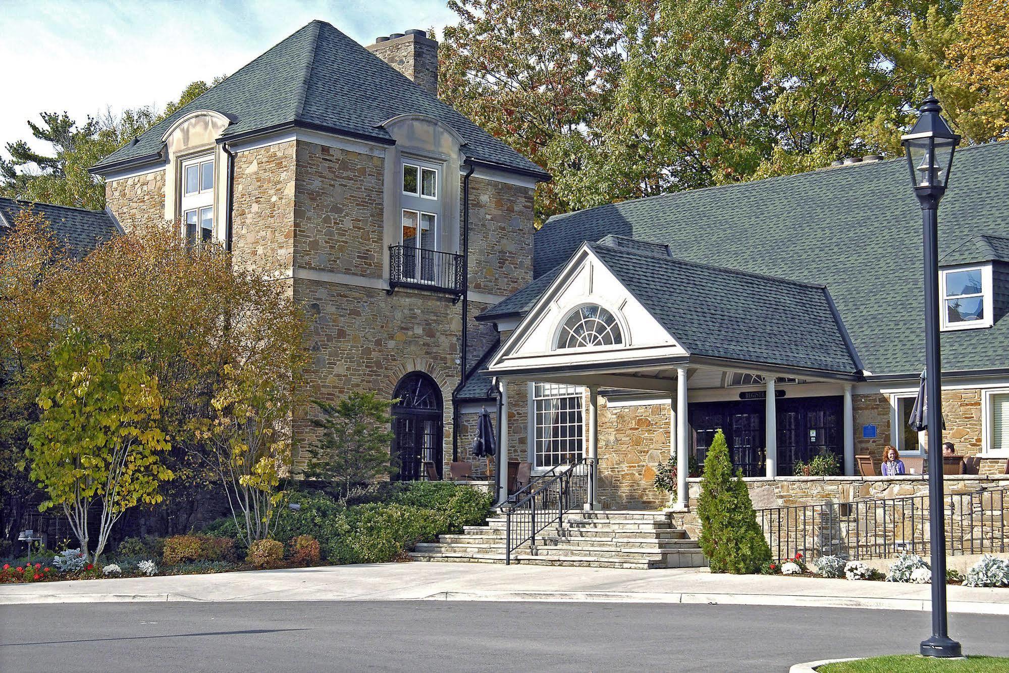 The Glenerin Inn Mississauga Ngoại thất bức ảnh